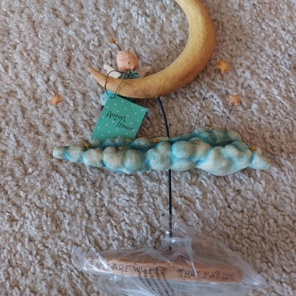 August Moon Angel Wings Decor